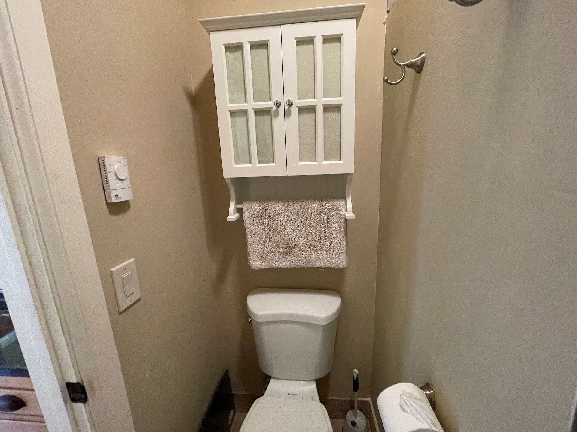 the-cottage-toilet
